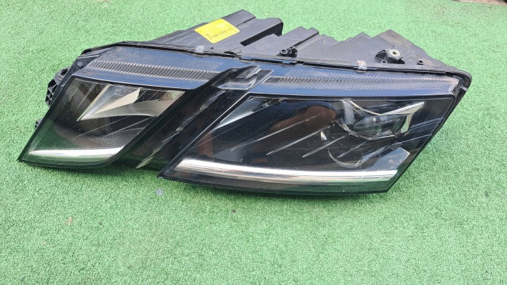 Frontscheinwerfer Skoda Octavia III 5E1941015D LED Links Scheinwerfer Headlight SCH3341094007fg