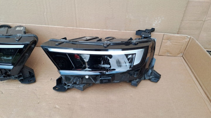 Frontscheinwerfer Opel Mokka 9834007980 9834008280 Ein Satz Headlight SCH3343512698jb