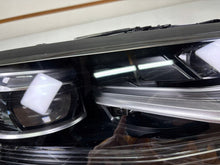 Laden Sie das Bild in den Galerie-Viewer, Frontscheinwerfer VW Multivan T7 7T1941082A Rechts Scheinwerfer Headlight SCH3346105486cl