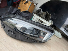 Laden Sie das Bild in den Galerie-Viewer, Frontscheinwerfer Mercedes-Benz W177 A1779060603 Rechts Scheinwerfer Headlight SCH3349557681kb
