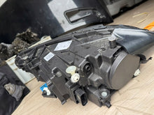 Laden Sie das Bild in den Galerie-Viewer, Frontscheinwerfer Mercedes-Benz W177 A1779060603 Rechts Scheinwerfer Headlight SCH3349557681kb