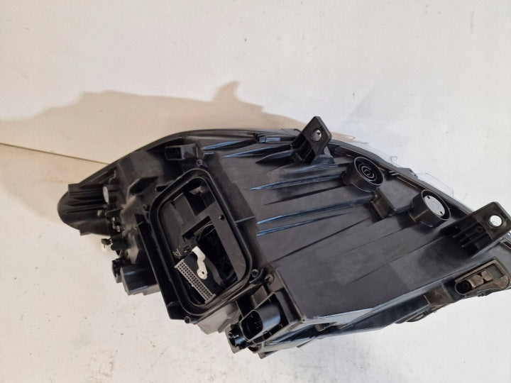 Frontscheinwerfer Mercedes-Benz Sprinter A9109060001 Rechts Headlight SCH3351101673ec