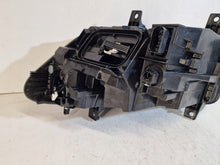 Laden Sie das Bild in den Galerie-Viewer, Frontscheinwerfer Mercedes-Benz Sprinter A9109060001 Rechts Headlight SCH3351101673ec
