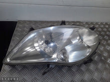 Laden Sie das Bild in den Galerie-Viewer, Frontscheinwerfer Toyota Auris 8115002460 Links Scheinwerfer Headlight SCH3357435633fr