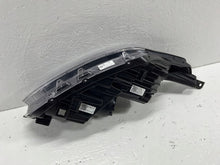 Load image into Gallery viewer, Frontscheinwerfer Kia Ceed 92101J7500 Links Scheinwerfer Headlight SCH3358078826pr