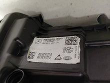 Laden Sie das Bild in den Galerie-Viewer, Frontscheinwerfer Mercedes-Benz W247 A2479067001 Rechts Scheinwerfer Headlight SCH3359345965zy