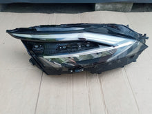 Laden Sie das Bild in den Galerie-Viewer, Frontscheinwerfer Nissan Qashqai III J12 100-8D02J LED Rechts Headlight SCH3361508971im