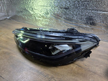 Load image into Gallery viewer, Frontscheinwerfer VW Passat 3J1941005 Links Scheinwerfer Headlight SCH3362366130uz