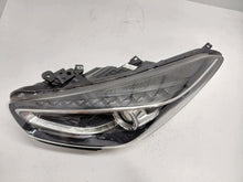 Laden Sie das Bild in den Galerie-Viewer, Frontscheinwerfer Hyundai I I40 92101-3Z530 Links Scheinwerfer Headlight SCH3367427198jq