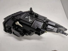 Laden Sie das Bild in den Galerie-Viewer, Frontscheinwerfer Hyundai I I40 92101-3Z530 Links Scheinwerfer Headlight SCH3367427198jq