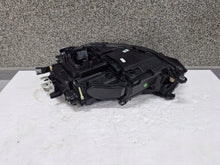 Laden Sie das Bild in den Galerie-Viewer, Frontscheinwerfer VW T-Cross 2GM941036G Rechts Scheinwerfer Headlight SCH3368112637ti
