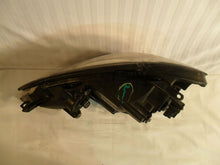 Laden Sie das Bild in den Galerie-Viewer, Frontscheinwerfer Toyota Avensis Verso BDS75212 Rechts Scheinwerfer Headlight SCH3369875511uo