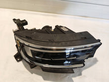 Laden Sie das Bild in den Galerie-Viewer, Frontscheinwerfer Opel Mokka 9834007980 LED Rechts Scheinwerfer Headlight SCH3379043436px