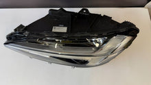 Laden Sie das Bild in den Galerie-Viewer, Frontscheinwerfer Volvo S90 II V90 32228310 Links Scheinwerfer Headlight SCH3379741734ad