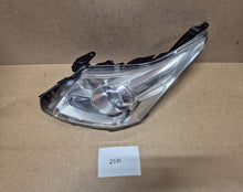 Laden Sie das Bild in den Galerie-Viewer, Frontscheinwerfer Toyota Avensis H279GLDE Links Scheinwerfer Headlight SCH3381156014sw