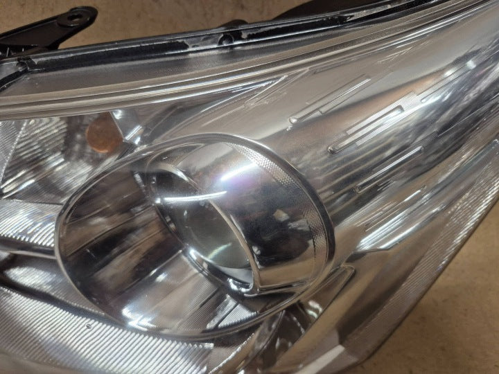 Frontscheinwerfer Toyota Avensis H279GLDE Links Scheinwerfer Headlight SCH3381156014sw