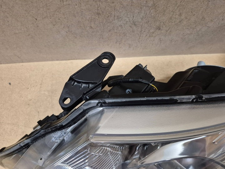 Frontscheinwerfer Toyota Avensis H279GLDE Links Scheinwerfer Headlight SCH3381156014sw
