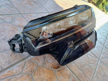 Load image into Gallery viewer, Frontscheinwerfer Skoda Karoq 57B941009 Full LED Links Scheinwerfer Headlight SCH3385124354op