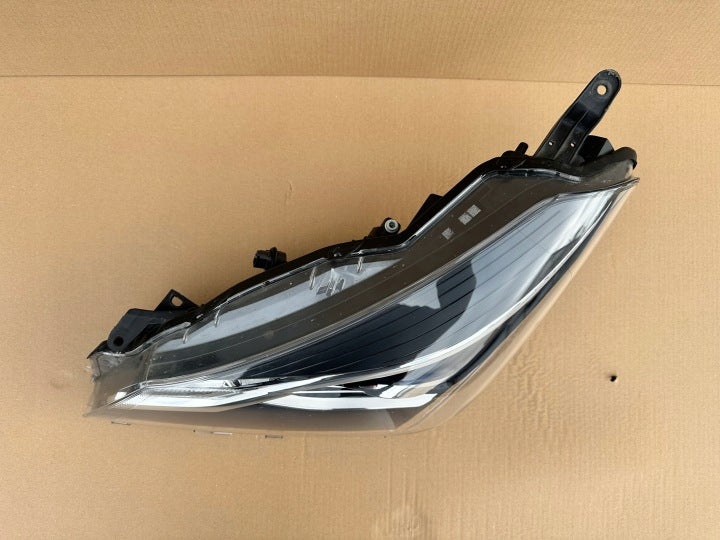 Frontscheinwerfer Toyota Yaris XXX9809XM Links Scheinwerfer Headlight SCH3390392299lp