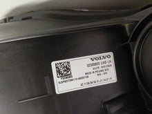 Laden Sie das Bild in den Galerie-Viewer, Frontscheinwerfer Volvo 32365800 Links Scheinwerfer Headlight SCH3390661949zp