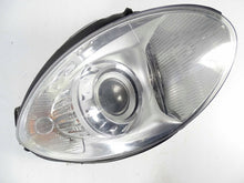 Laden Sie das Bild in den Galerie-Viewer, Frontscheinwerfer Mercedes-Benz W251 A2518201461 Xenon Rechts Headlight SCH3393477253fl