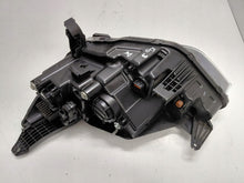 Laden Sie das Bild in den Galerie-Viewer, Frontscheinwerfer Ssangyong Korando C300 8310237101 Rechts Headlight SCH3395823216ub
