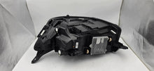 Laden Sie das Bild in den Galerie-Viewer, Frontscheinwerfer VW Transporter S741-13E016-AF LED Rechts Headlight SCH3396293839sn
