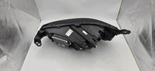 Laden Sie das Bild in den Galerie-Viewer, Frontscheinwerfer VW Transporter S741-13E016-AF LED Rechts Headlight SCH3396293839sn