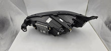 Laden Sie das Bild in den Galerie-Viewer, Frontscheinwerfer VW Transporter S741-13E016-AF LED Rechts Headlight SCH3396293839sn