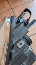 Laden Sie das Bild in den Galerie-Viewer, Frontscheinwerfer Opel E Combo 9816825480 Rechts Scheinwerfer Headlight SCH3399390260do