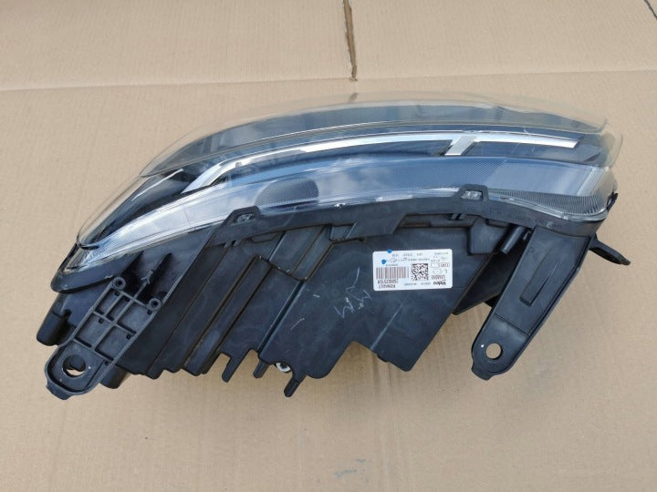 Frontscheinwerfer Dacia Duster 260602515 Links Scheinwerfer Headlight SCH3409087872lf