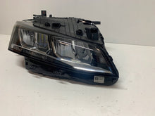 Load image into Gallery viewer, Frontscheinwerfer Peugeot 308 III 9851673580 Rechts Scheinwerfer Headlight SCH3411200505om