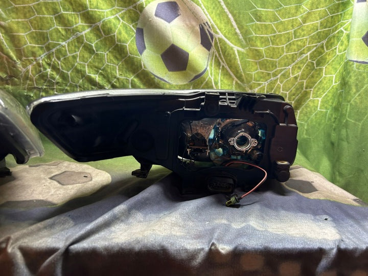 Frontscheinwerfer Ford Mondeo 7S71-13D154-BL 7S71-13D155-BL Ein Satz Headlight SCH3413069417xk