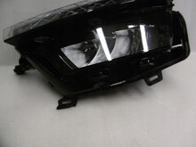 Laden Sie das Bild in den Galerie-Viewer, Frontscheinwerfer Skoda Kamiq 658941015 566941015E LED Links Headlight SCH3419951713ew