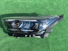 Laden Sie das Bild in den Galerie-Viewer, Frontscheinwerfer Kia Stonic 92101H8 Links Scheinwerfer Headlight SCH3419986912rv
