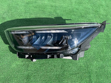 Laden Sie das Bild in den Galerie-Viewer, Frontscheinwerfer Kia Stonic 92101H8 Links Scheinwerfer Headlight SCH3419986912rv