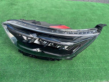 Laden Sie das Bild in den Galerie-Viewer, Frontscheinwerfer Kia Stonic 92101H8 Links Scheinwerfer Headlight SCH3419986912rv