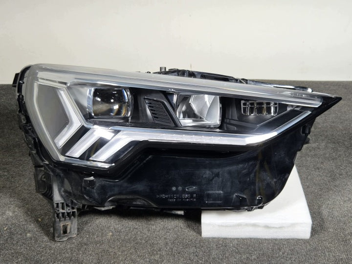 Frontscheinwerfer Audi Q3 83A941034 LED Rechts Scheinwerfer Headlight SCH3423674730jt