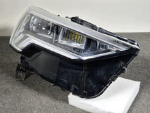 Laden Sie das Bild in den Galerie-Viewer, Frontscheinwerfer Audi Q3 83A941034 LED Rechts Scheinwerfer Headlight SCH3423674730jt