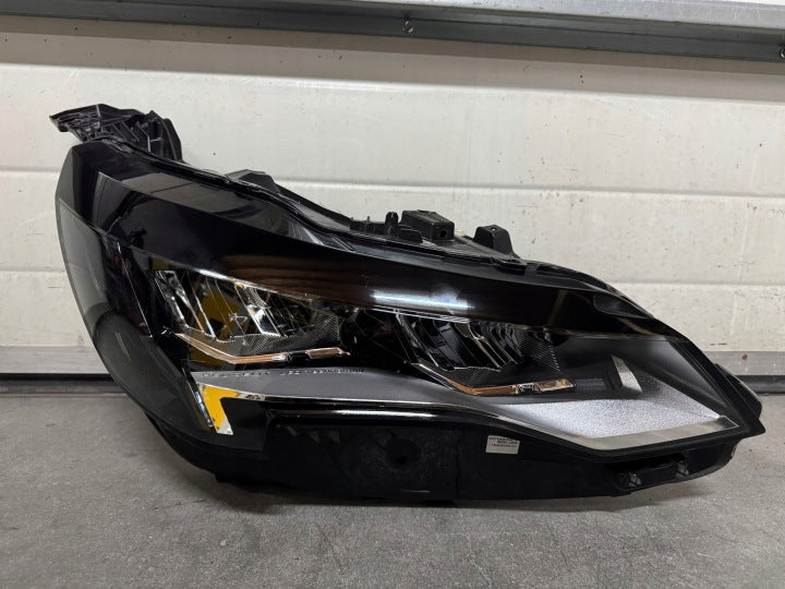 Frontscheinwerfer Peugeot II 9836230180 89914772 Rechts Scheinwerfer Headlight SCH3428366604sz