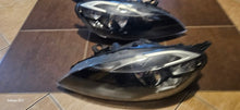 Laden Sie das Bild in den Galerie-Viewer, Frontscheinwerfer Volvo V40 31283326 Ein Satz Scheinwerfer Headlight SCH3429668358ns