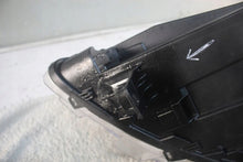 Laden Sie das Bild in den Galerie-Viewer, Frontscheinwerfer Mercedes-Benz Sprinter A9109060100 Rechts Headlight SCH3432288094po