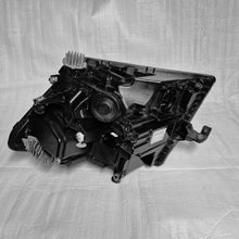 Load image into Gallery viewer, Frontscheinwerfer Man Tge Crafter 7C1941036F Rechts Scheinwerfer Headlight SCH3435212127au