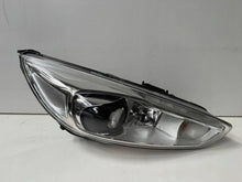 Laden Sie das Bild in den Galerie-Viewer, Frontscheinwerfer Ford Focus F1EB13D155AC Ein Satz Scheinwerfer Headlight SCH3447474988yi