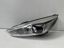 Laden Sie das Bild in den Galerie-Viewer, Frontscheinwerfer Ford Focus F1EB13D155AC Ein Satz Scheinwerfer Headlight SCH3447474988yi
