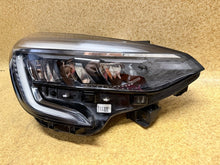 Load image into Gallery viewer, Frontscheinwerfer Renault Clio I 5 V 260109379R LED Rechts Headlight SCH3456053513gw