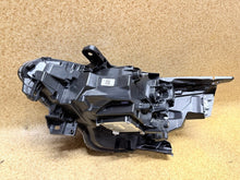 Load image into Gallery viewer, Frontscheinwerfer Renault Clio I 5 V 260109379R LED Rechts Headlight SCH3456053513gw
