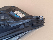 Laden Sie das Bild in den Galerie-Viewer, Frontscheinwerfer Mercedes-Benz W212 A2129063203 020902026 Rechts Headlight SCH3456286430lo