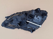 Laden Sie das Bild in den Galerie-Viewer, Frontscheinwerfer Mercedes-Benz W212 A2129063203 020902026 Rechts Headlight SCH3456286430lo