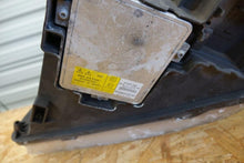 Laden Sie das Bild in den Galerie-Viewer, Frontscheinwerfer Volvo V70 31214348 Ein Satz Scheinwerfer Headlight SCH3457676486ma